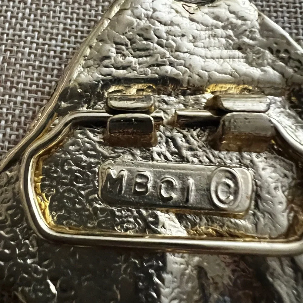 MBCI Vintage Gold Tone Roaring Lion Head Belt Buckle‎ Size 3.5 Inch Western